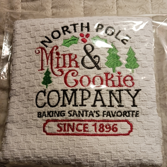 Embroidered Waffle Towel - Picture 2 of 2